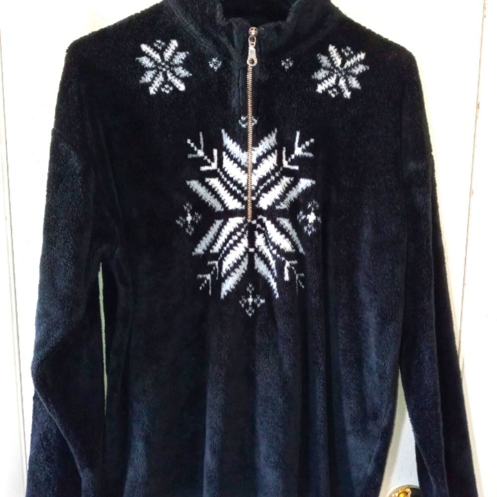 Women's Gorgeous Snowflake Sweater